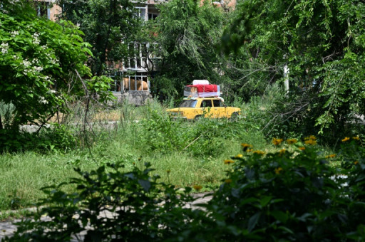 "La roulette russe" : les derniers habitants bravent les bombes dans l'est de l'Ukraine