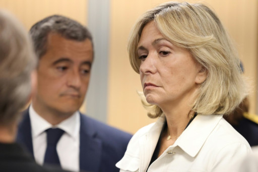 Émeutes: "il faut pourrir les vacances" des casseurs, réclame Pécresse
