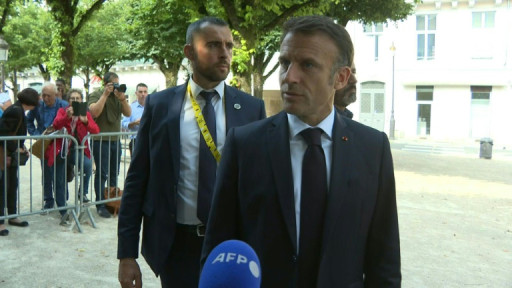 Émeutes: pour Macron, "la première réponse, c'est l'ordre, le calme et la concorde"