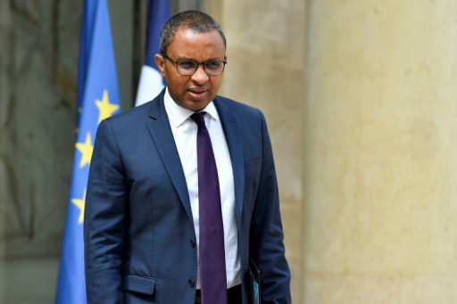 Emeutes: Pap Ndiaye ouvert aux sanctions mais pas à la suppression des allocations