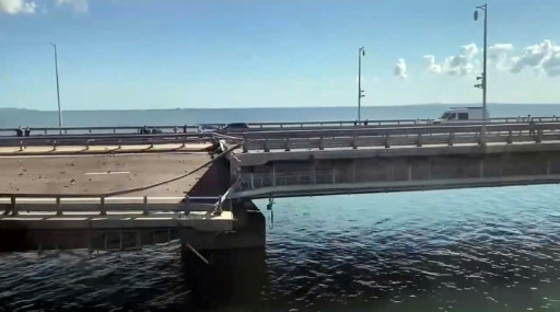 L'accord céréalier a expiré, Kiev frappe le pont de Crimée