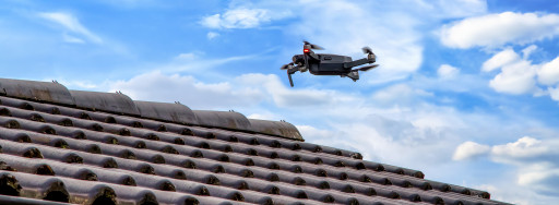 Drone Net Toit 55 propose un service de nettoyage aérien par drone