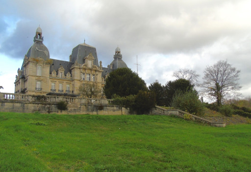 Château de Mercy : pose de la première pierre en vue