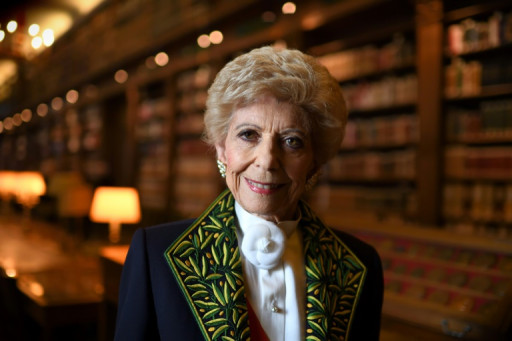 Décès d'Hélène Carrère d'Encausse, kremlinologue et première femme à la tête de l'Académie