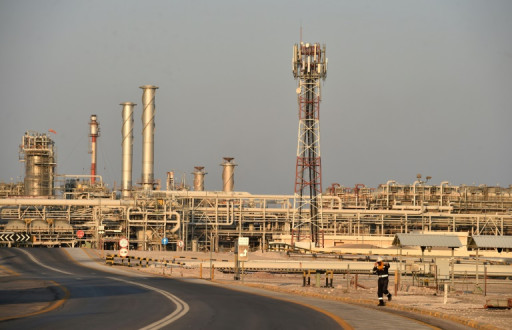 Pétrole: Russes et Saoudiens continuent leur coupes jusqu'à fin 2023