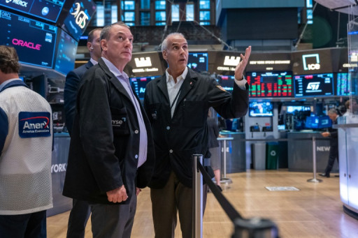 Wall Street termine en baisse, prises de bénéfices sur un marché sans entrain