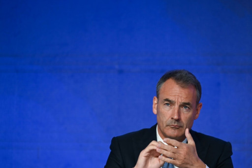 Gouvernance, énergies vertes: incertitudes après l'éviction du patron de BP