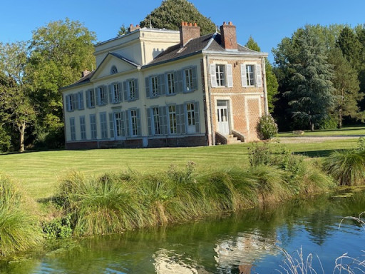 Somme : séminaires, mariages et chambres d’hôtes au château de Luzières