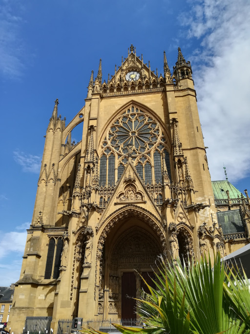 La cathédrale Saint-Étienne de Metz dans le top 10 des places préférées des visiteurs en France
