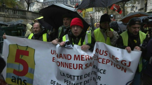 France: cinq ans après, les "gilets jaunes" entre résignation et amertume