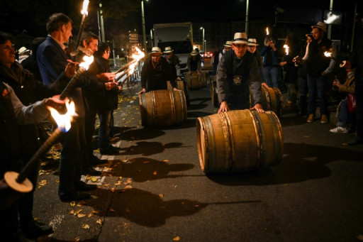 Lancement en fanfare du Beaujolais nouveau à Beaujeu, capitale du vignoble