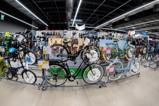 AG2R accueille Decathlon comme partenaire titre et équipementier