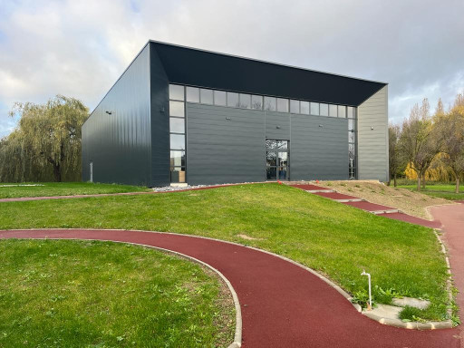 Un nouvel entrepôt de mobiliers de seconde main chez Goujon Bureau