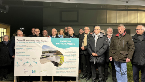 Couloisy : des ombrières photovoltaïques au complexe sportif communal