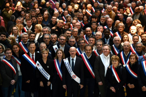 En Gironde, la fronde des élus contre "l'asphyxie financière" des collectivités