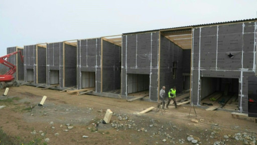 A Brest, des maisons en carton recyclé et "zéro béton"