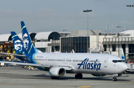 Boeing chute à l'ouverture à Wall Street, l'enquête se poursuit sur le 737 d'Alaska Airlines