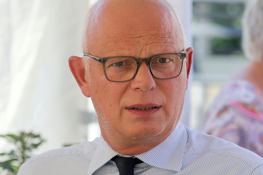 Attal Premier ministre, "un choix audacieux" estime Édouard Philippe