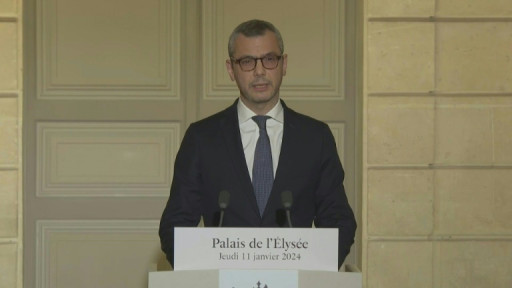 "Travail", "vitesse" et discipline" : Macron fixe le code de conduite du gouvernement Attal