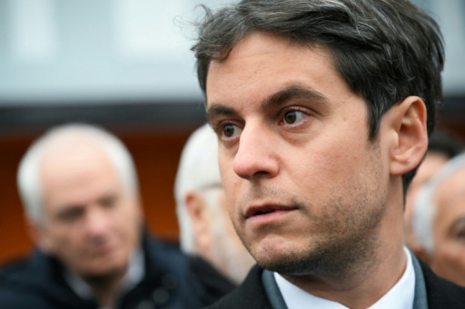 Absences de professeurs: Attal dénonce "beaucoup d'hypocrisie"