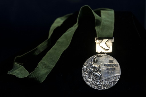 Le saut du siècle: Bob Beamon met sa médaille d'or des JO de 1968 aux enchères