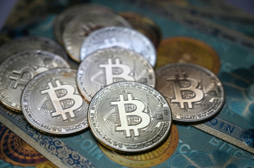 Qui a créé le bitcoin? Les hypothèses sur l'identité de Satoshi Nakamoto