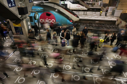 Grève SNCF: débrouille au menu pour les voyageurs, 1 TGV sur 2 jusqu'à dimanche