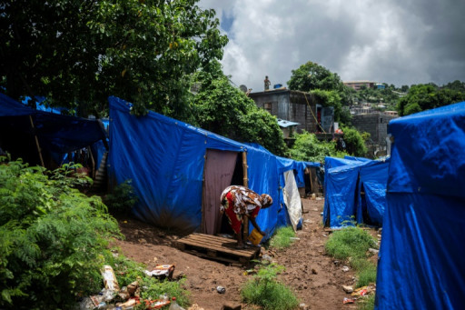 Peur sur Cavani, le camp de migrants qui cristallise les colères à Mayotte