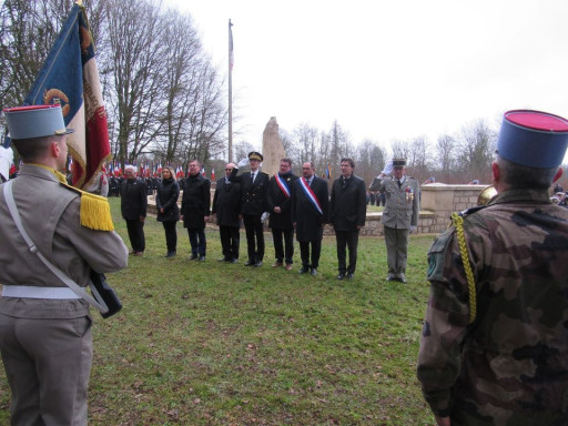 Commémoration solennelle : hommage rendu aux héros de Verdun au Bois des Caures
