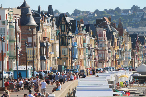 Mers-les-Bains sera-t-il le village préféré des Français ?
