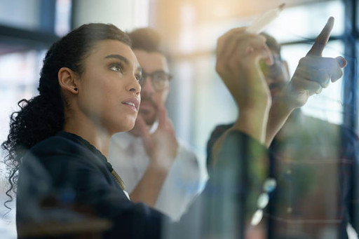 Comment motiver ses équipes et ses clients ?