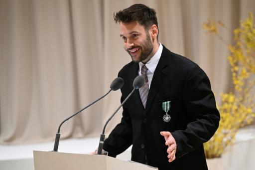 "Encouragez la jeune création", appelle Jacquemus, décoré Chevalier des arts et des lettres