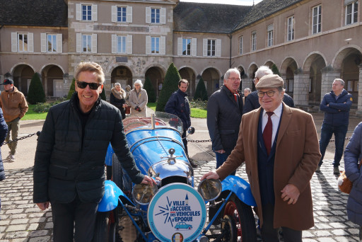 Beaune, première commune française labellisée "Ville d’accueil des véhicules d’époque"