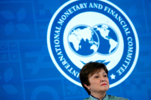 Seule candidate, la directrice générale du FMI en route pour un second mandat