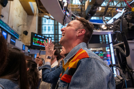Wall Street, en hausse, salue la santé de l'économie américaine