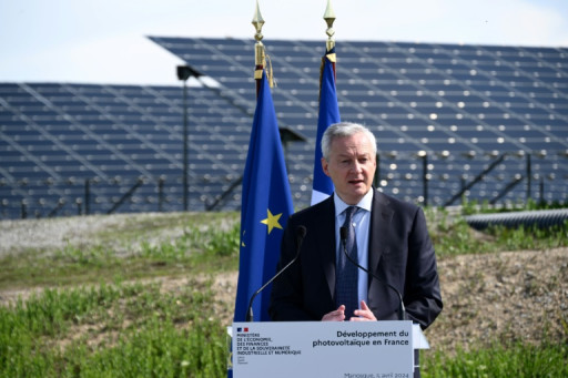 La France lance un "plan de bataille" pour essayer de rattraper son retard sur le solaire