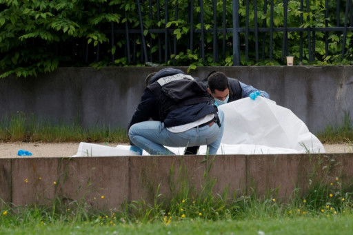Fusillades mortelles à Sevran: la traque des suspects se poursuit