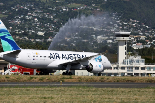 Les pilotes d'Air Austral acceptent une perte de revenu pour "sauver" leurs emplois