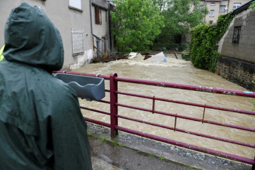 Inondations: en Moselle, une situation "impressionnante mais pas dramatique"
