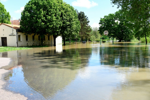 Inondations dans l'Est: "la décrue est bien avancée"