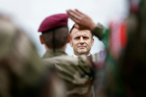 Européennes: à trois jours du Jour J, Macron débarque dans la campagne