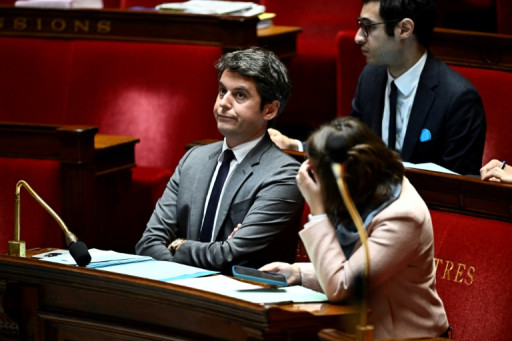 Législatives: Attal juge "soudaine" la dissolution, veut "éviter le pire"