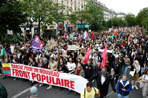 Législatives: alliances et dissidences, Mbappé "contre les extrêmes"