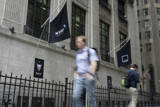 Wall Street ouvre en hausse, rebond grâce à des achats à bon compte