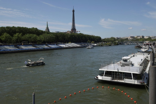 Coup dur aux JO: le triathlon masculin reporté à cause de la pollution de la Seine