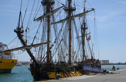 Le voilier russe Shtandart fait escale à La Rochelle en dépit des sanctions