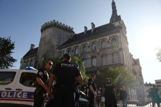 Incendiaire de la mairie d'Angoulême: des "troubles psychiques" relevés