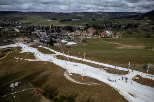 Climat: une station du Jura ferme 30% de son domaine skiable