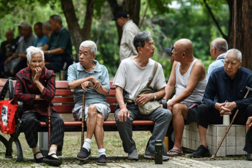 Fatalistes ou agacés, les Chinois divisés face à la réforme des retraites