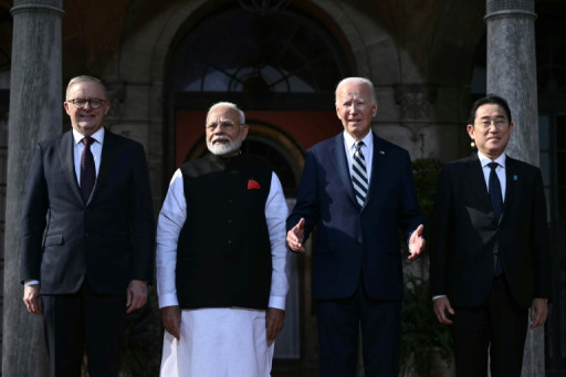 La Chine "nous met à l'épreuve", affirme Biden aux dirigeants du "Quad" réunis aux Etats-Unis